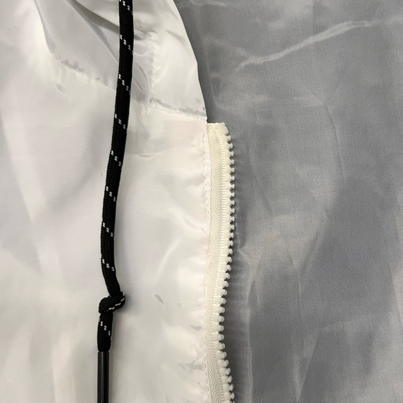 MENS Lightweight Zip Up Windbreaker Hooded Jacket-Size L - Picture 8 of 10